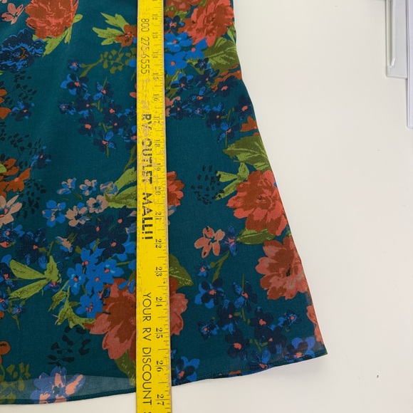 CABi Floral Still Life Cami Tank Top Blouse Sz M Adjustable Straps style 3449 - Picture 6 of 8